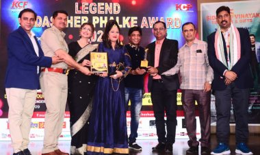 Indore’s young social worker Dr Rajib Pal honoured with Legend Dadasaheb Phalke Award 2022 for the film ATMA-NIRBHAR BHARAT