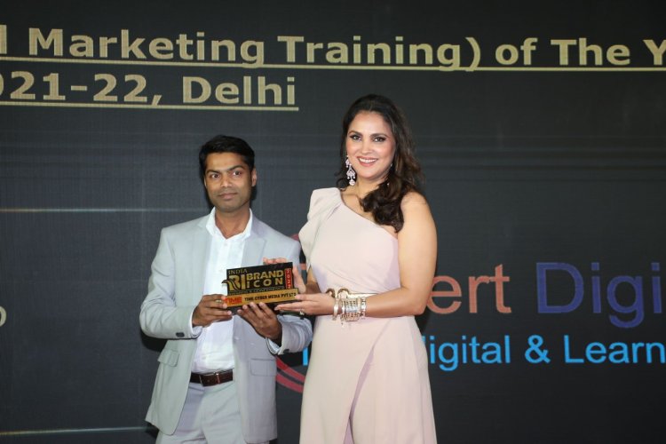 How Kumar Manish Mayank Is Using AI to Rewrite India’s Digital Future.